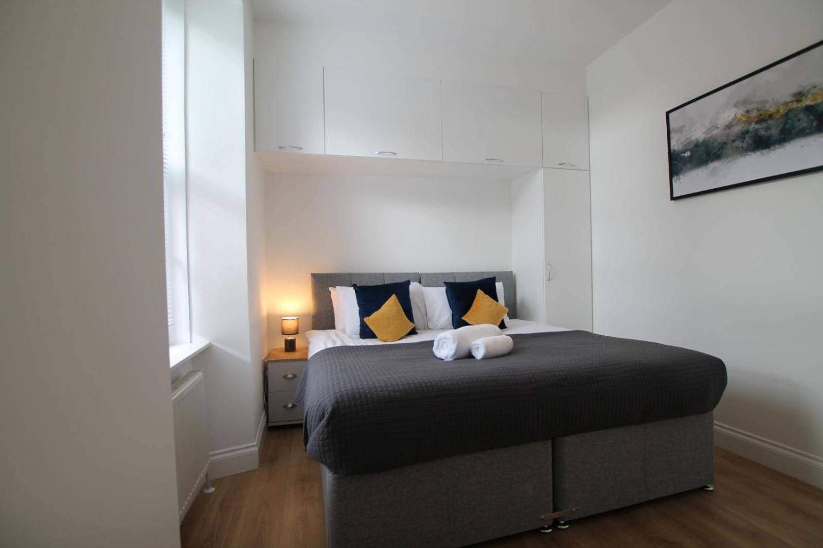 Superb One Bedroom Apartment In Dundee Eksteriør bilde